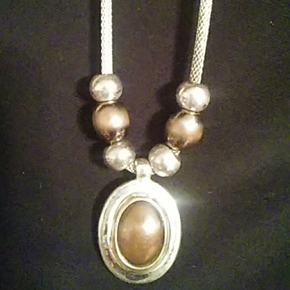 Necklace - Picture 2 of 4